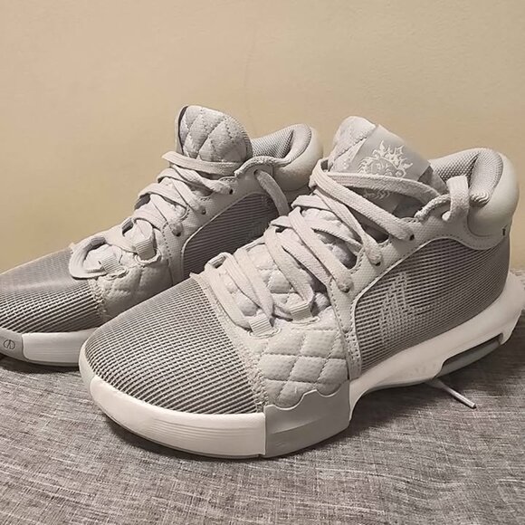 Nike Other - Nike LeBron Witness 8 Basketball Shoes Light Gray and White, Size Men's 9
